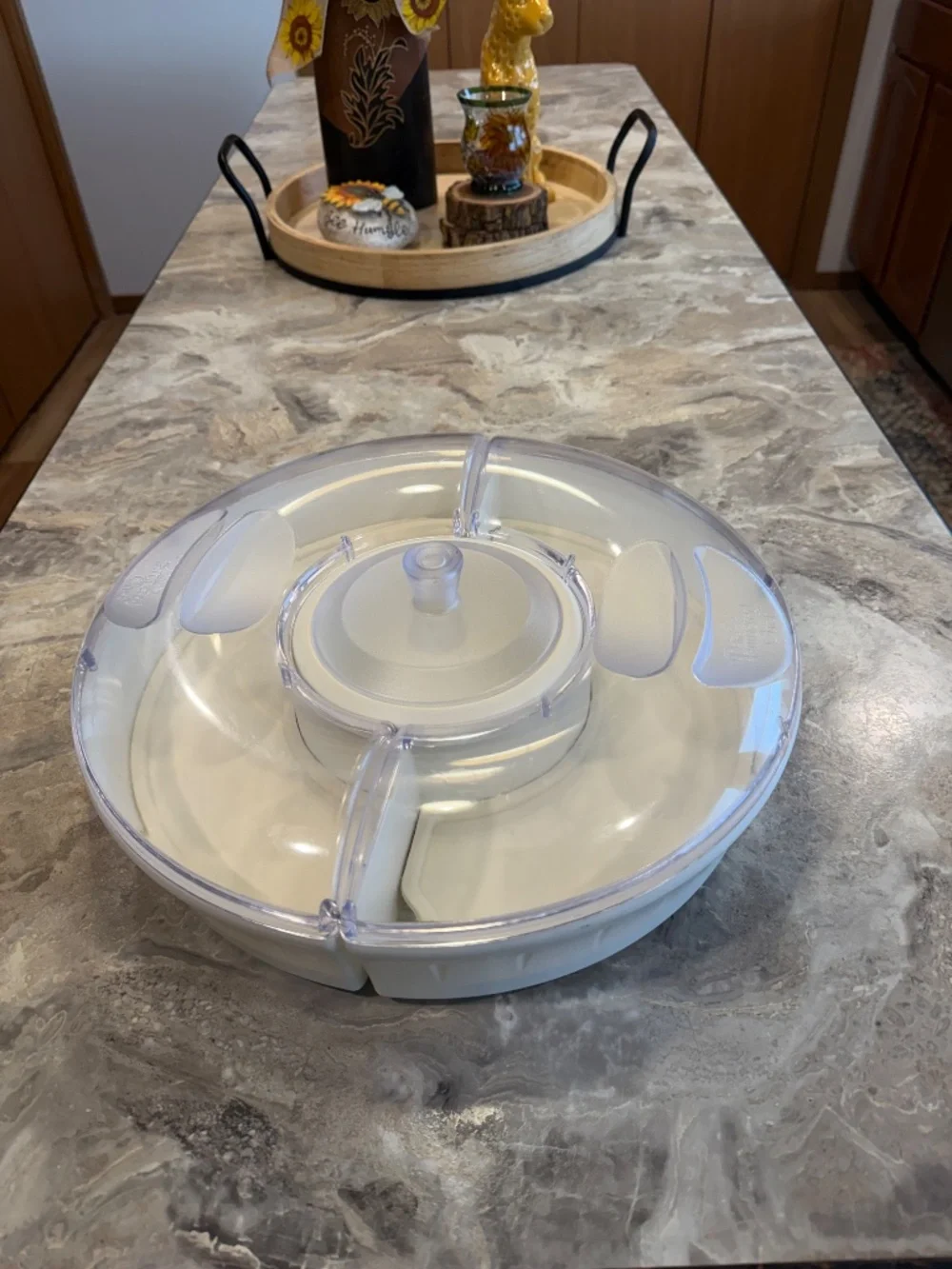 The Pampered Chef Chillzanne Covered Round sectional # 2791